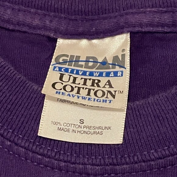 The bigger the hat t-shirt small - Picture 3 of 3